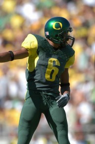 Receiver Demetrious Williams sporting the "O" logo back in 2003. 