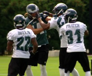 Riley Cooper and Cary Williams tussling