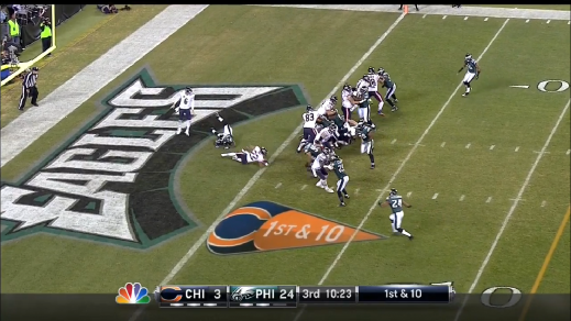 Thornton tackles Matt Forte in the end-zone