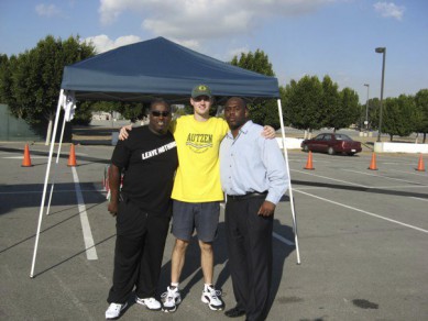 Writer Melo (center) with Isaac Walker (right) and 1991-1995 Oregon team mate Gene Jackson (left)