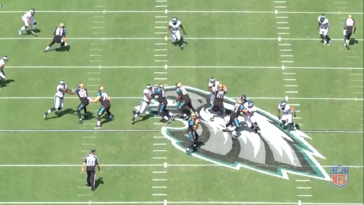 The center has no one to block, while inside linebacker Mychal Kendricks (#95) is unblocked on the blitz.