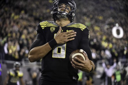 Mariota after scoring a touchdown against Stanford. 