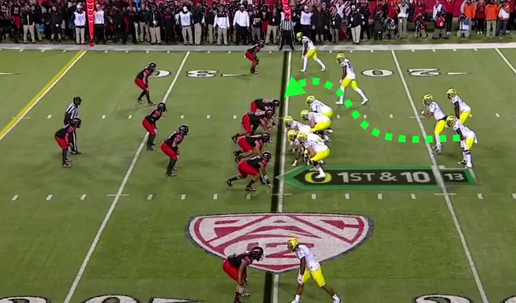 A hook block from a RB in the Straddled Triple Option formation?