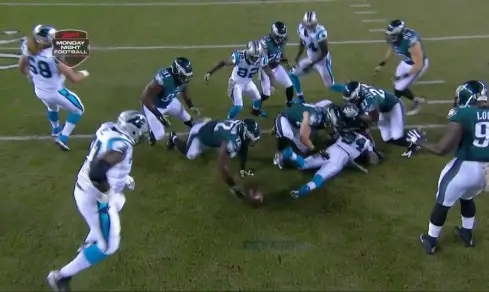 Eagles recover fumble that Casey Matthews forced on 2nd play from scrimmage