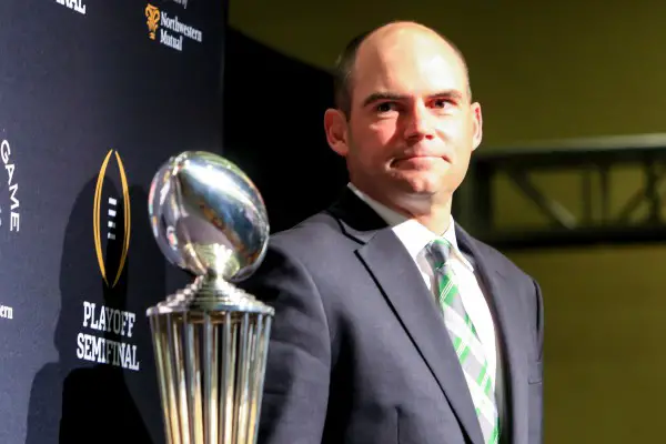 Mark Helfrich is now tied for the most Rose Bowl victories by an Oregon coach.