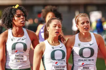 Oregon women post race.