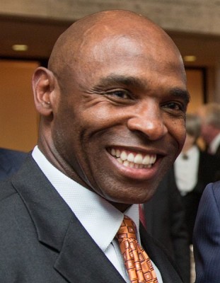 Charlie Strong is the head coach that lured Locke away from Oregon