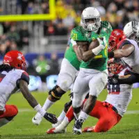 Royce Freeman Hits A Hole In The Pac-12 Championship Game