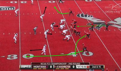 Out of a very similar formation as the previous play, the Eagles pass.
