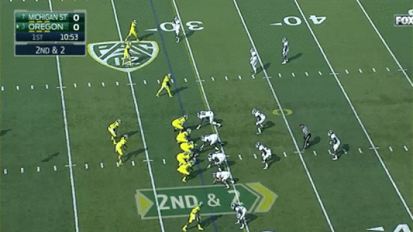 Great play from the Michigan State defense results in a loss for Oregon.