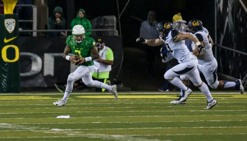 Vernon Adams had 300 yards and four touchdowns against Cal.