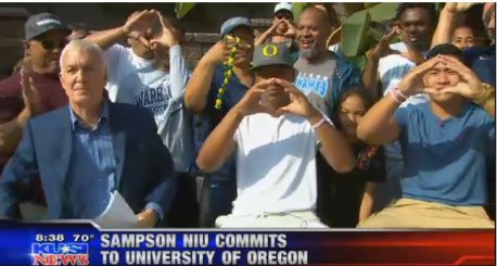 Sampson Niu had a televised commitment to Oregon with family and friends