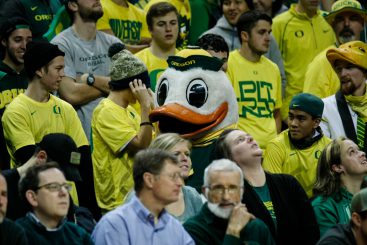 Everyone is going to want a seat for the top five ranked Oregon basketball team. 