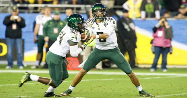 Win Streak At 10 As OSU Looms - University of Oregon Athletics