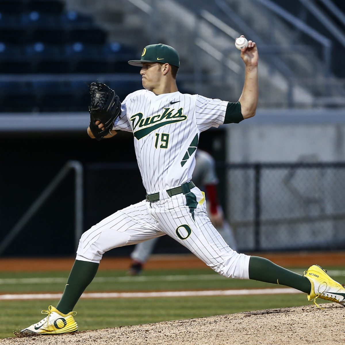 Oregon Ducks Baseball Team multiple uniforms  Oregon ducks baseball, Baseball  uniforms, Baseball