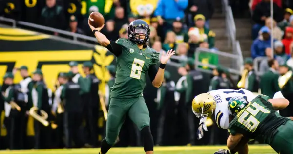 The Bachscore: Where Oregon Ducks football uniforms go to retire 