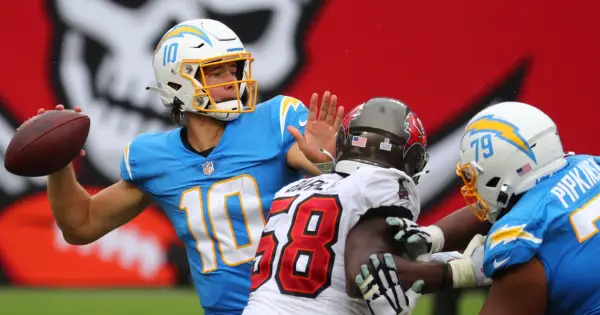 Justin Herbert's impressive debut vs. Chiefs presents looming QB decision  for Chargers HC Anthony Lynn