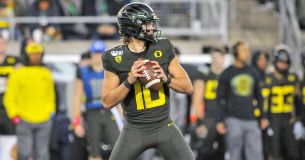 Did Oregon Fail To Develop Justin Herbert?