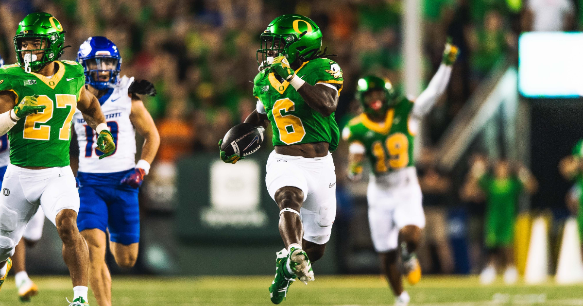 Oregon Football vs Boise State - Rose Bowl - Noah Whittington - Oregon Football vs Ohio State - FishDuck.com in Eugene, OR