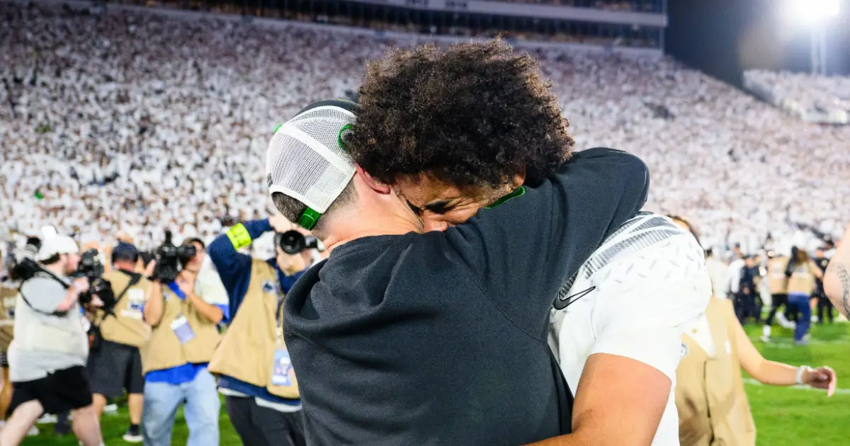 Oregon Football - Dante Moore vs Penn State - FishDuck.com in Eugene, OR