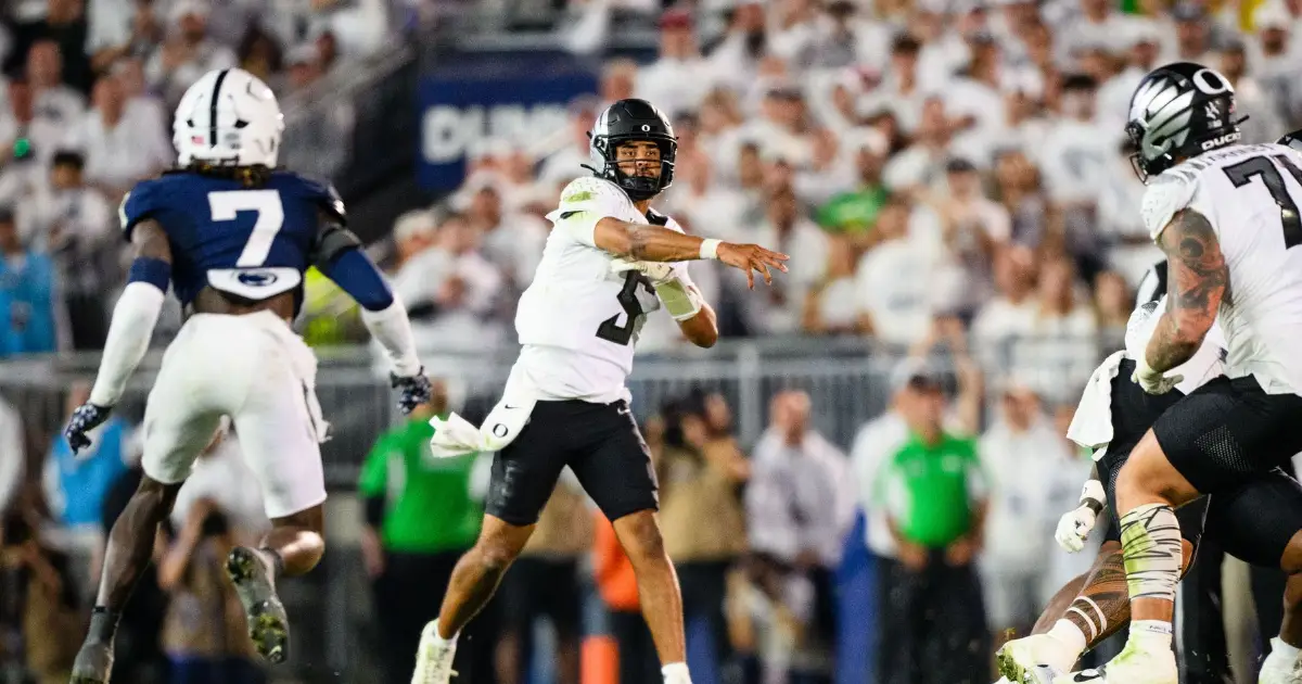 Dante Moore vs Penn State - FishDuck.com in Eugene, OR