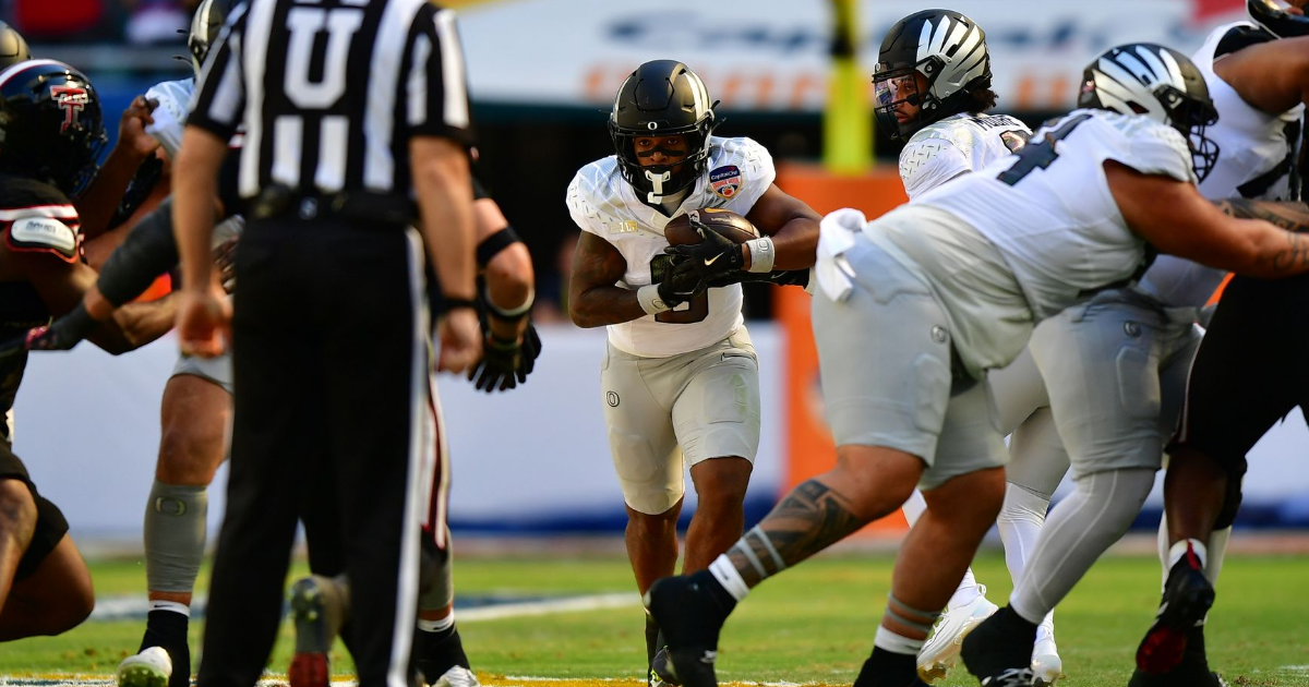 Oregon Football vs Texas Tech - FishDuck.com in Eugene, OR - College Football Playoff